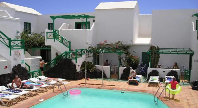 Apartamentos Celeste Costa Teguise Exteriér fotografie